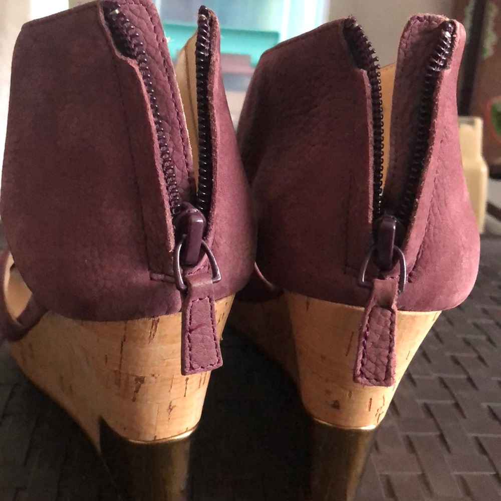 Purple wedges